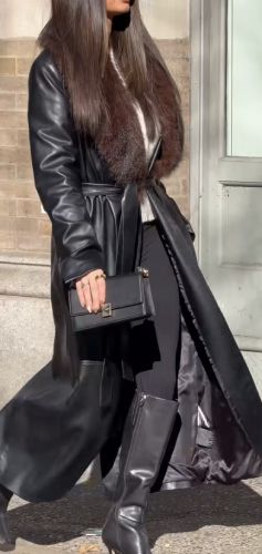 Deco Flap Bag in Black